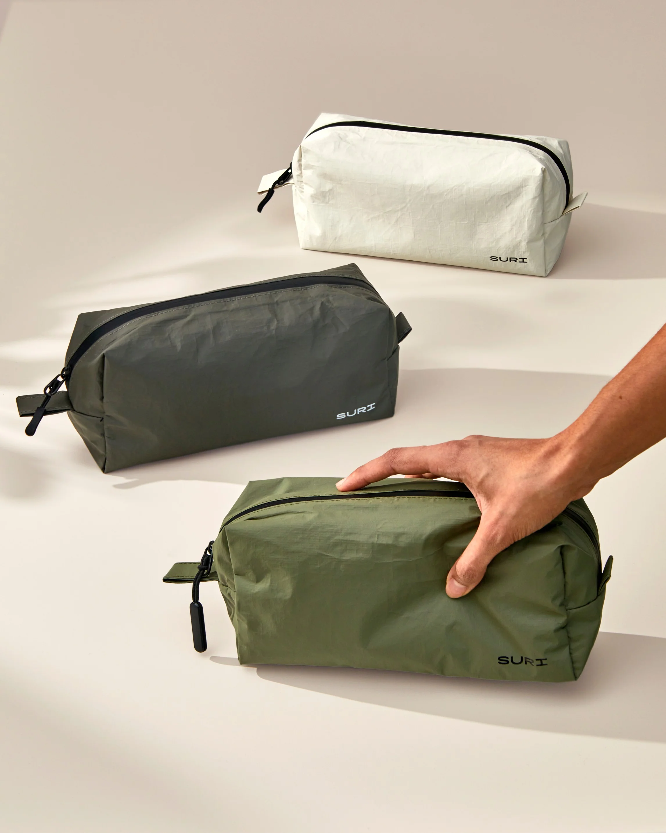 The Travel Set - Image 30